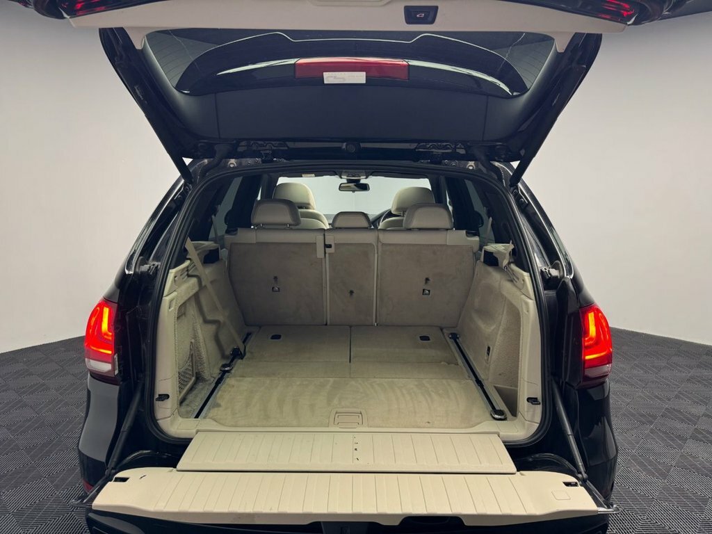 BMW X5 Xdrive30d M Sport White #45