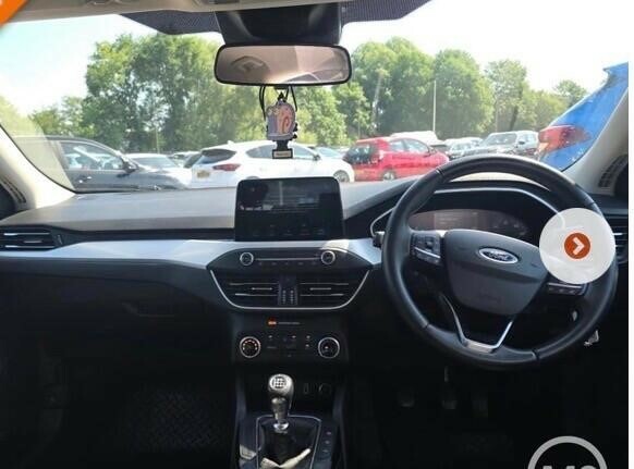 Ford Focus 1.0T Ecoboost Zetec Euro 6 Ss YO69DNF #6
