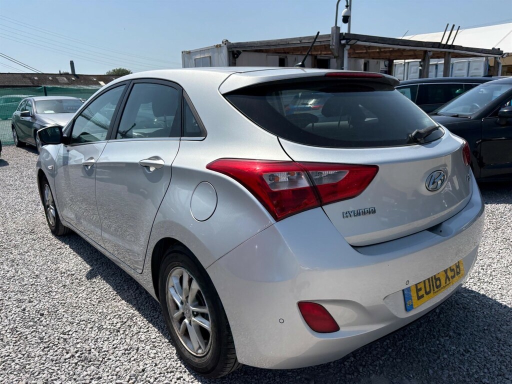 Hyundai I30 1.6 Crdi Blue Drive Se Nav Dct 2016 Silver #7