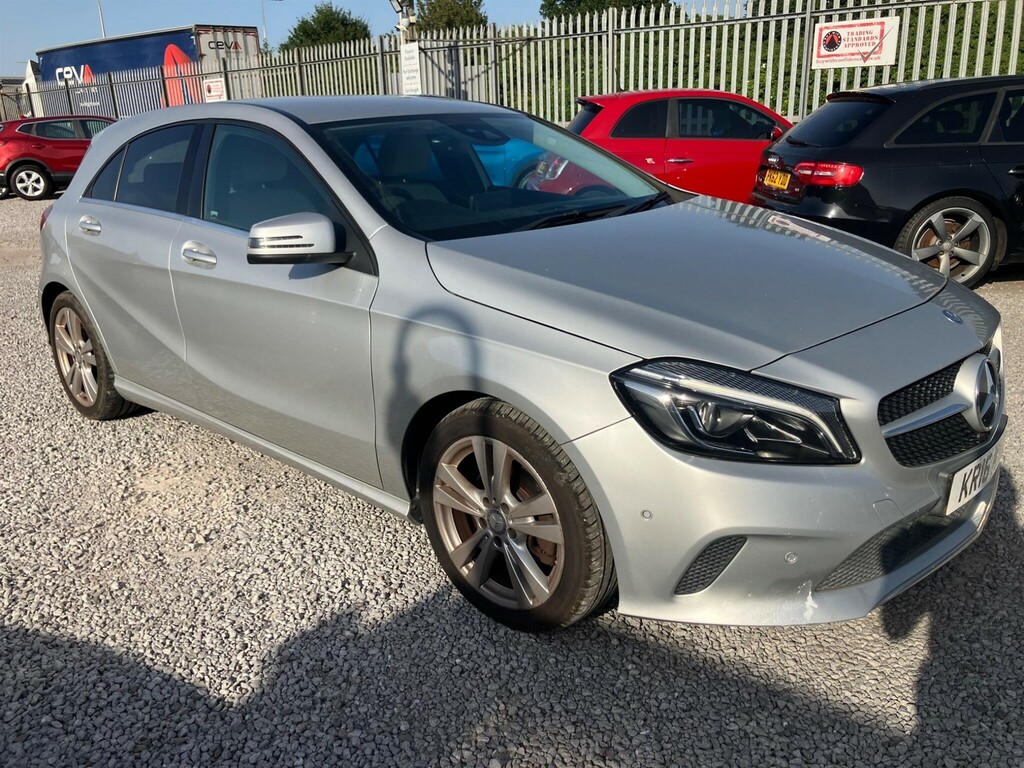 Mercedes-Benz A Class 2.1 D Sport Premium 7G-dct Euro 6 Ss Silver #6