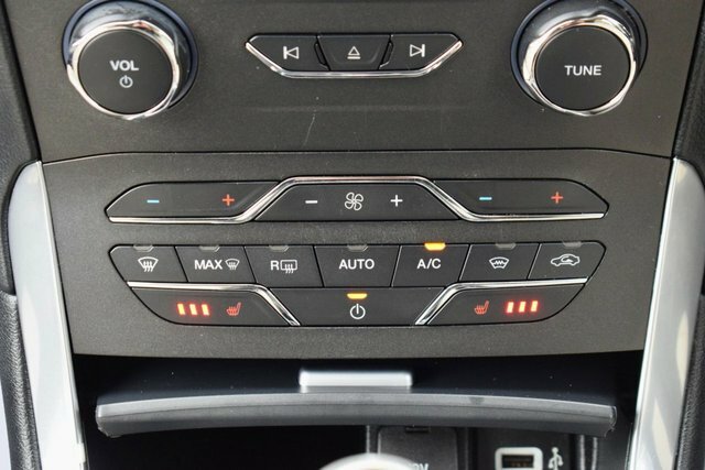Ford Galaxy 2.0 Tdci 180 Titanium Powershift White #51