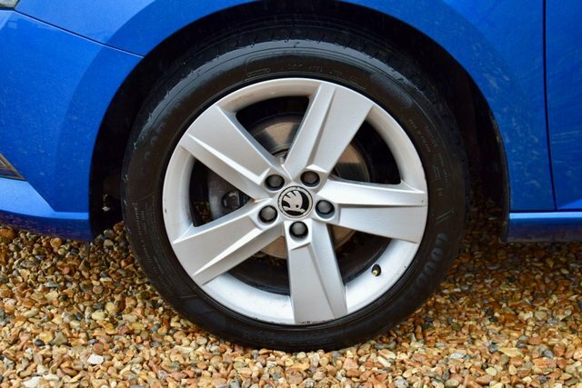Skoda Fabia Grey #16