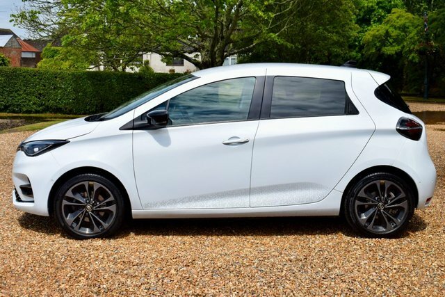 Renault Zoe R135 Ev50 52Kwh Iconic Hatchback White #4