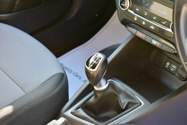 Hyundai I20 Hatchback Black #19
