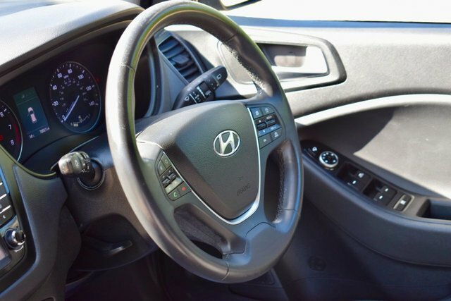 Hyundai I20 Hatchback Black #32