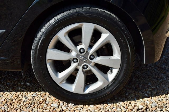 Hyundai I20 Hatchback Black #16