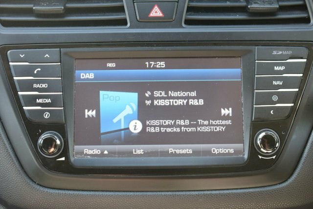 Hyundai I20 Hatchback Black #45