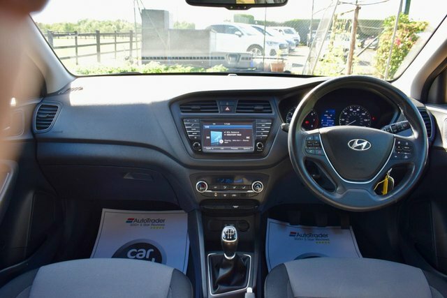 Hyundai I20 Hatchback Black #33