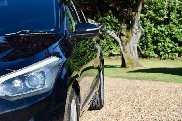 Hyundai I20 Hatchback Black #13