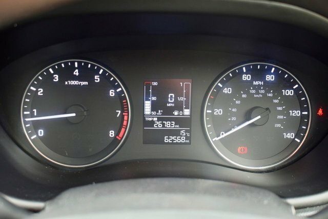 Hyundai I20 Hatchback White #35