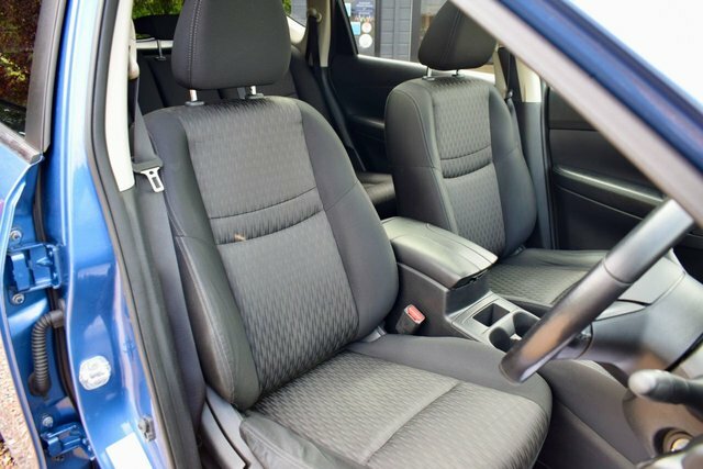 Nissan X-Trail X-trail N-vision Dci Black #24
