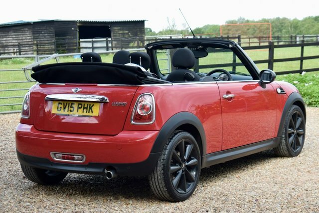 Mini Convertible 1.6 Cooper S Convertible Euro 5 Red #17