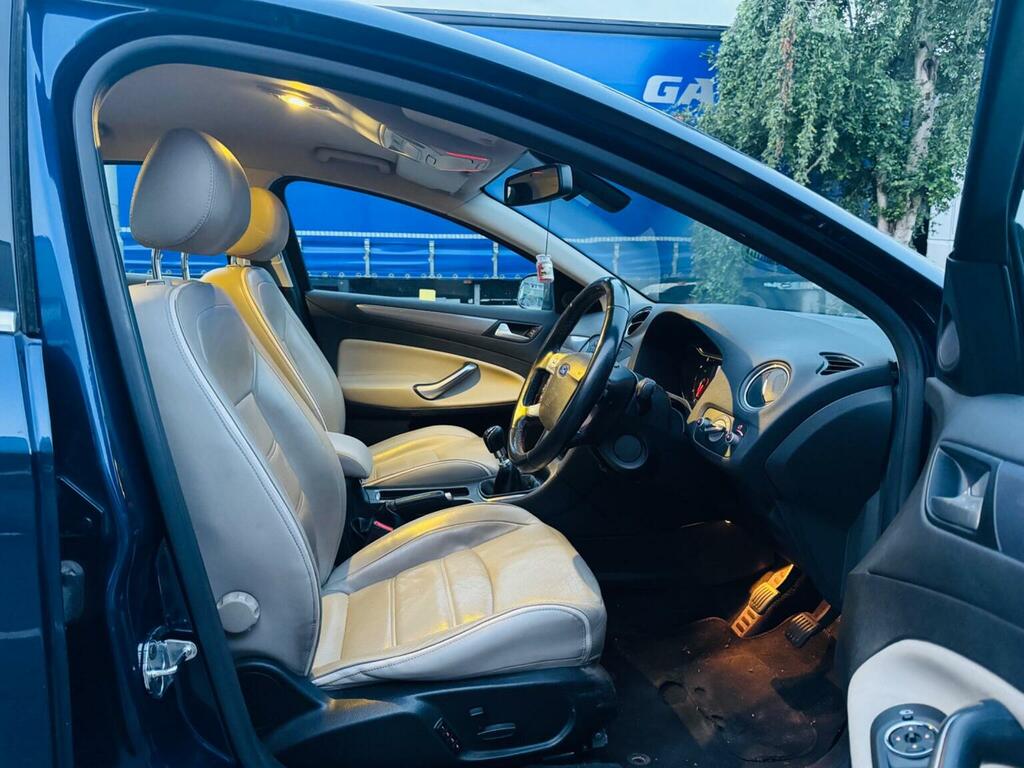 Ford Mondeo Graphite White #10
