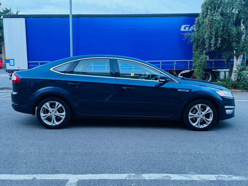 Ford Mondeo Graphite White #8