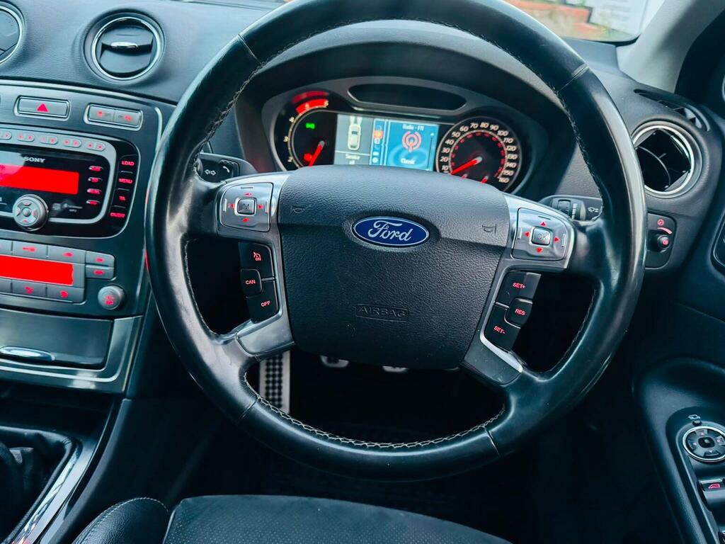 Ford Mondeo Titanium Tdci Silver #19