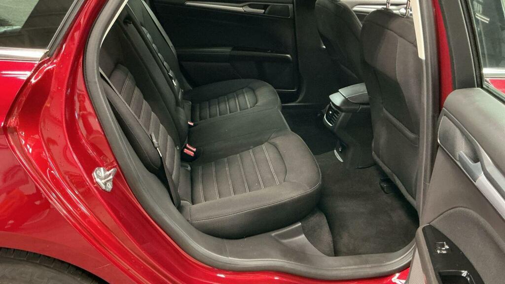 Ford Mondeo Vignale 2.0 Tdci 210 Powershift White #7