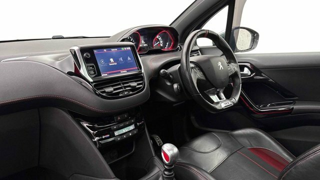 Peugeot 208 1.6 Thp Gti Prestige Hatchback E SB67URM White #5