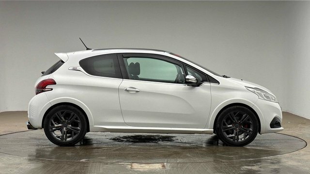 Peugeot 208 1.6 Thp Gti Prestige Hatchback E SB67URM White #2