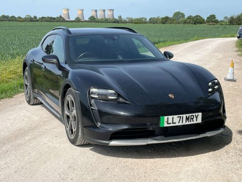 Porsche Taycan Taycan 4S Cross