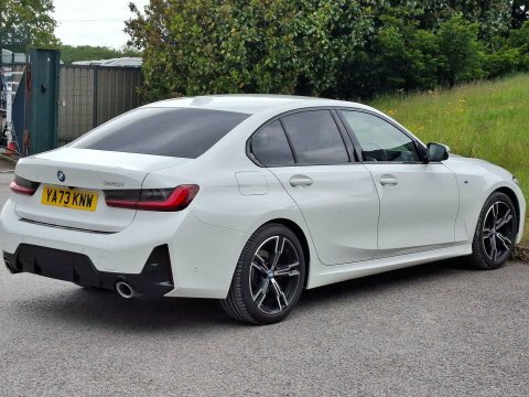 BMW 3 Series 2.0 320I M YA73KNW #3