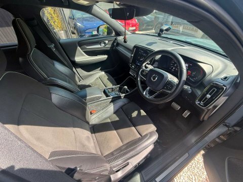 Volvo XC40 1.5 Xc40 R-design KM20NXL  #2