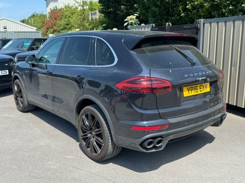 Porsche Cayenne  Black #2