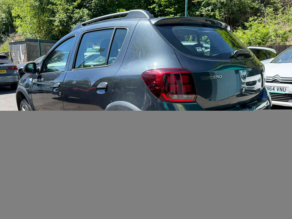 Dacia Sandero Stepway 0.9 Sandero Stepway Ambiance Tce CP17LLU Grey #3