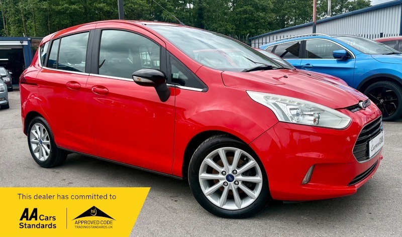 Ford B-Max Titanium Red
