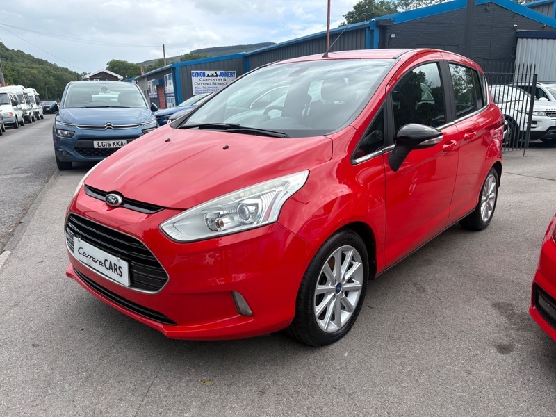 Ford B-Max Titanium Red #3
