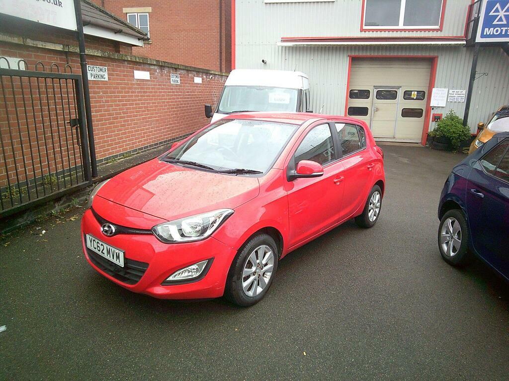 Hyundai I20 1.2 Active Euro 5 Red #2