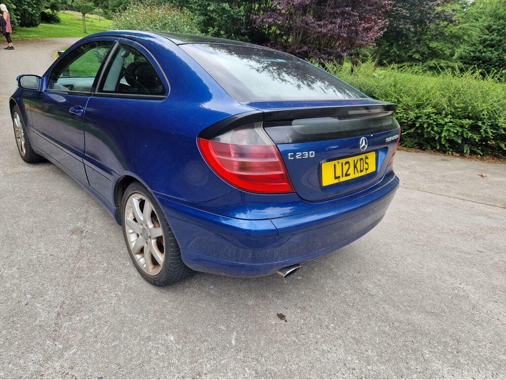 Mercedes-Benz C Class C180 Kompressor Classic Se 4-Door Silver #7