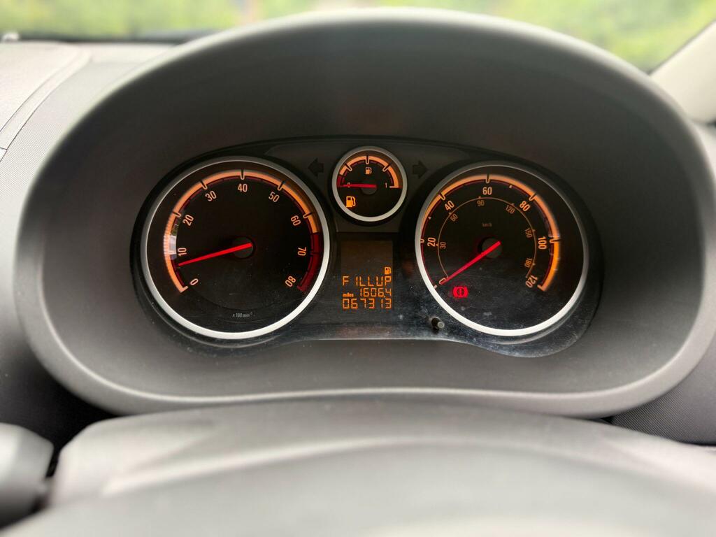 Vauxhall Corsa Exclusiv Ac 1.4 #43