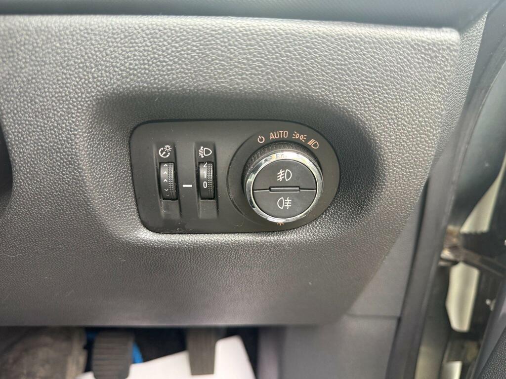 Vauxhall Corsa Exclusiv Ac 1.4 #47