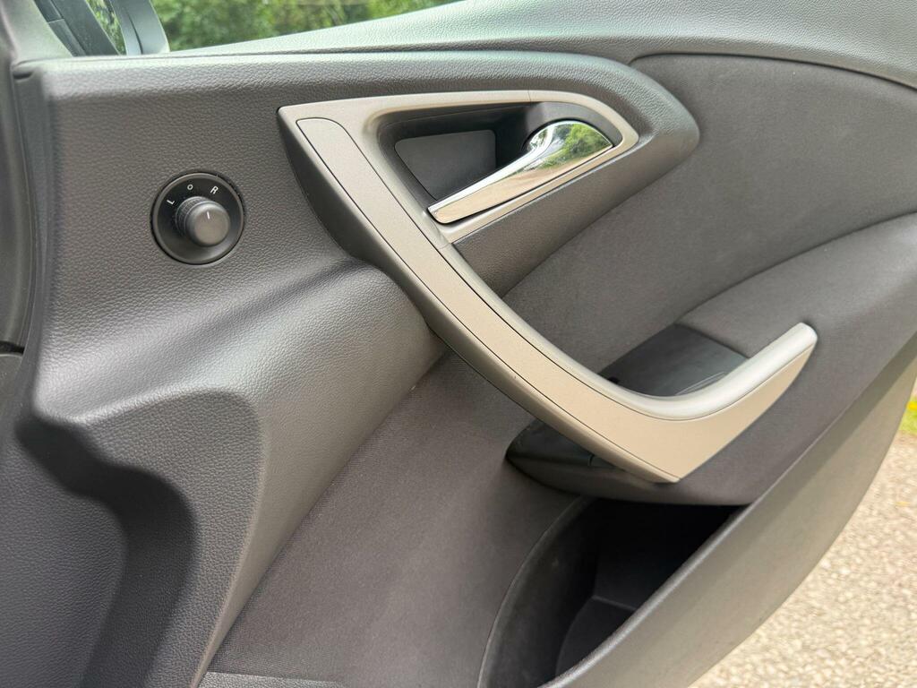 Vauxhall Astra Elite Silver #39