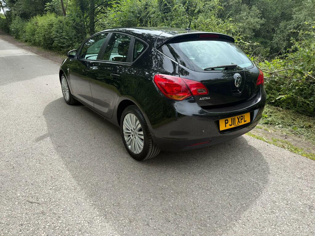 Vauxhall Astra Elite Silver #8