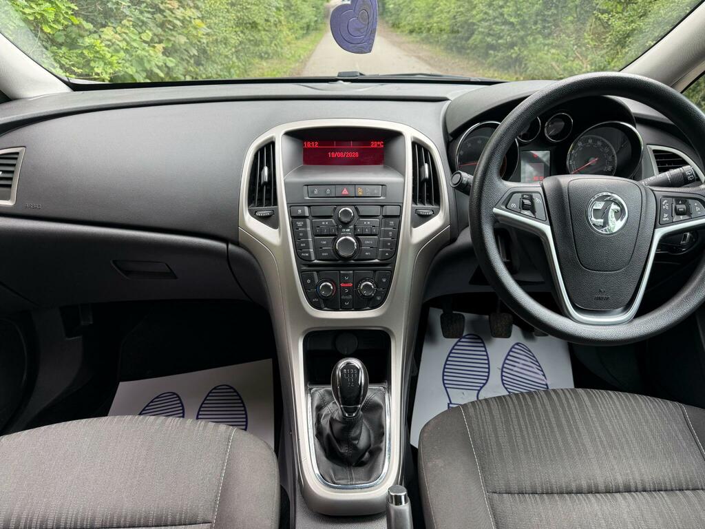 Vauxhall Astra Elite Silver #44