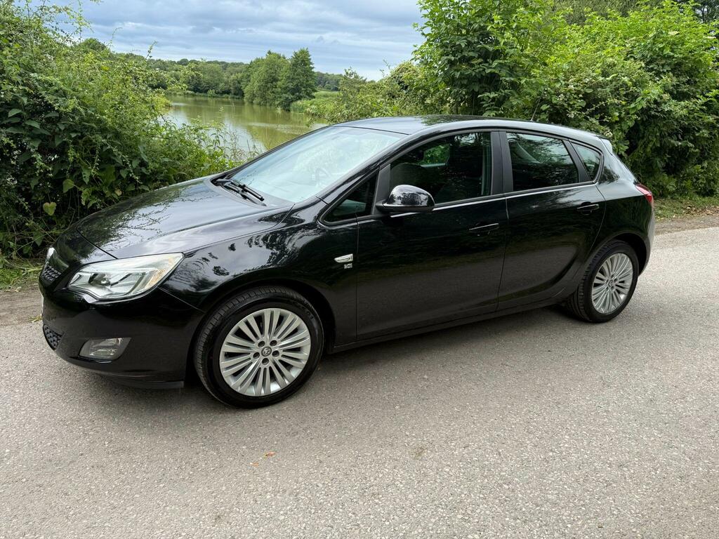 Vauxhall Astra Excite Black #3