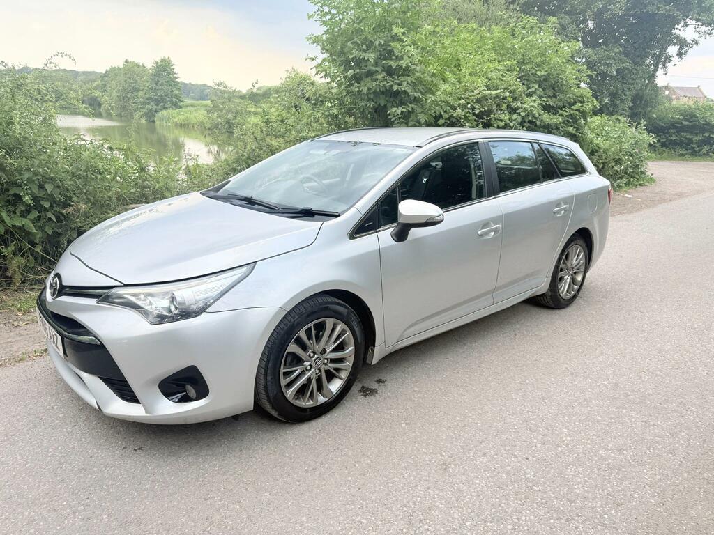 Toyota Avensis Business Edition Silver #2