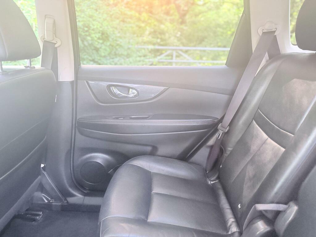 Nissan X-Trail Dci Tekna Orange #25