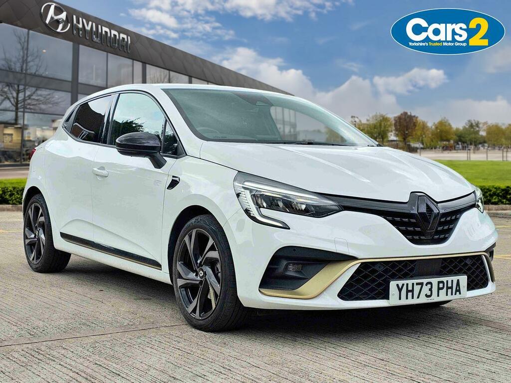 Renault Clio 1.6 E-tech Full Hybrid 145 Engineered White