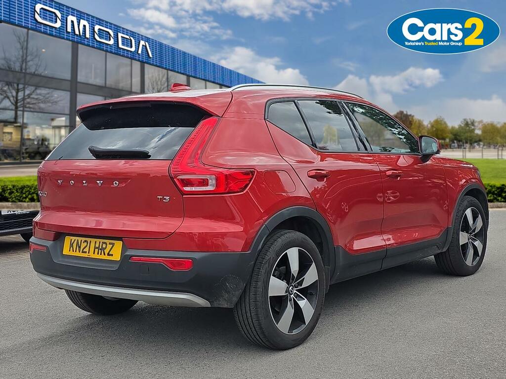 Volvo XC40 1.5 T3 163 Momentum KN21HRZ Red #3