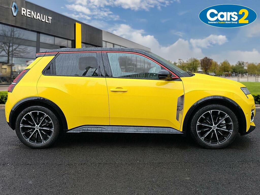 Renault 5 E-Tech 110Kw Iconic Five Comfort Range 52Kwh Black #2