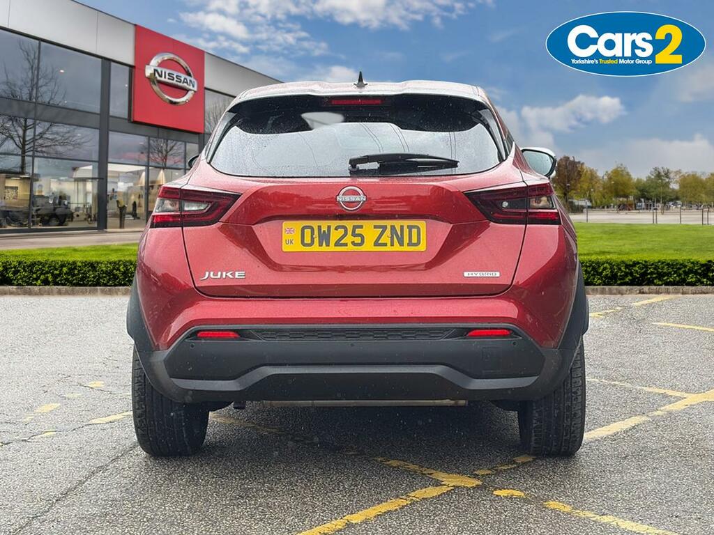 Nissan Juke 1.6 Hybrid Tekna OW25ZND Red #4