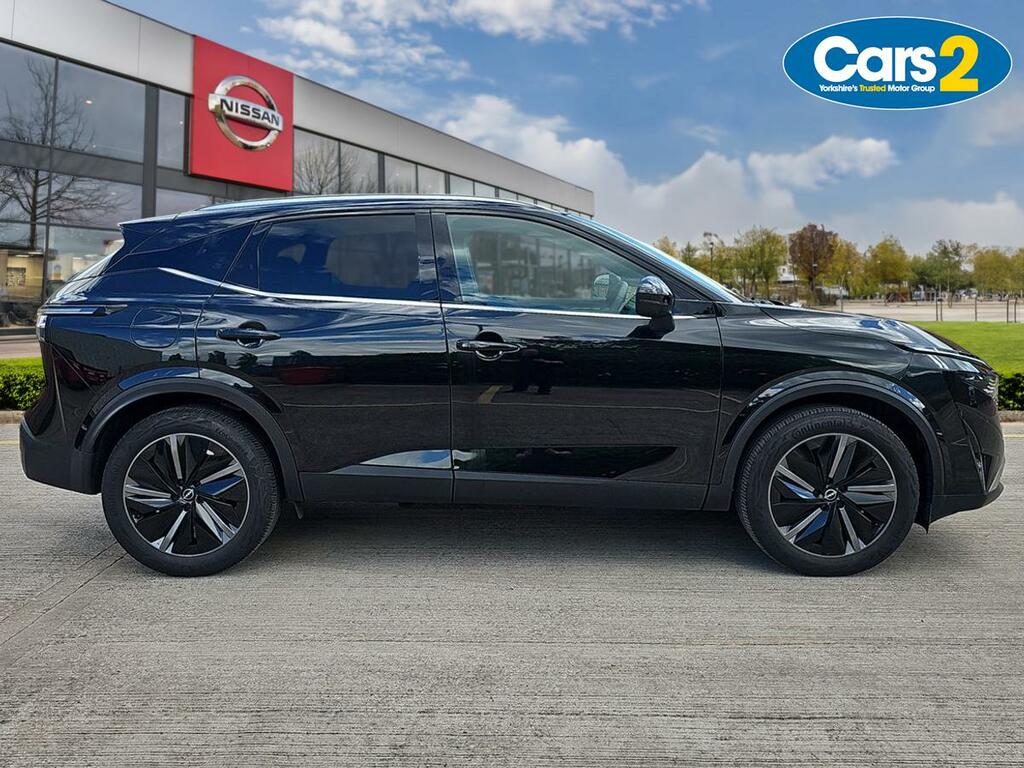 Nissan Qashqai 1.3 Dig-t Mh Tekna OW25TRX Black #2