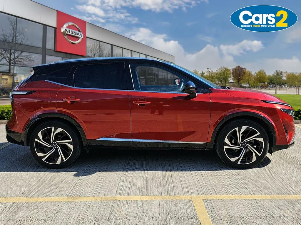 Nissan Qashqai 1.3 Dig-t Mh 158 Tekna OW74WWE Red #2