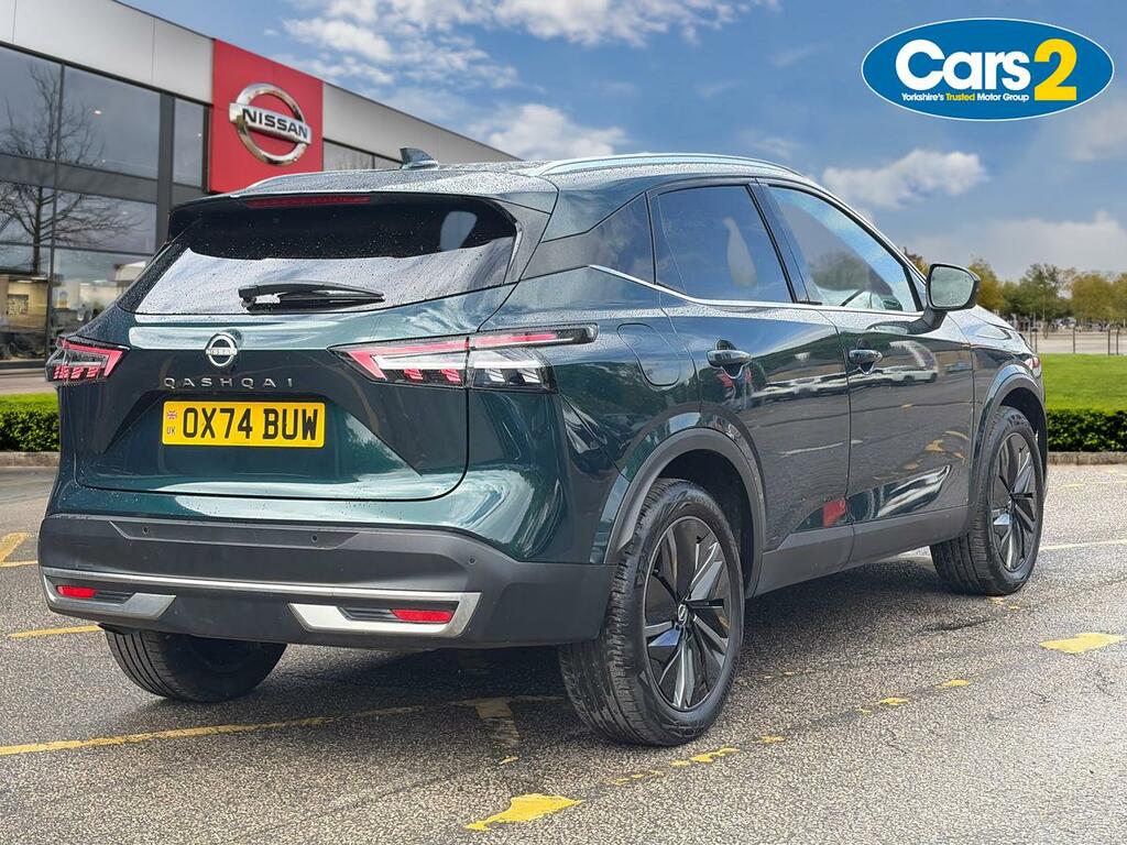 Nissan Qashqai 1.3 Dig-t Mh Tekna OX74BUW Green #3