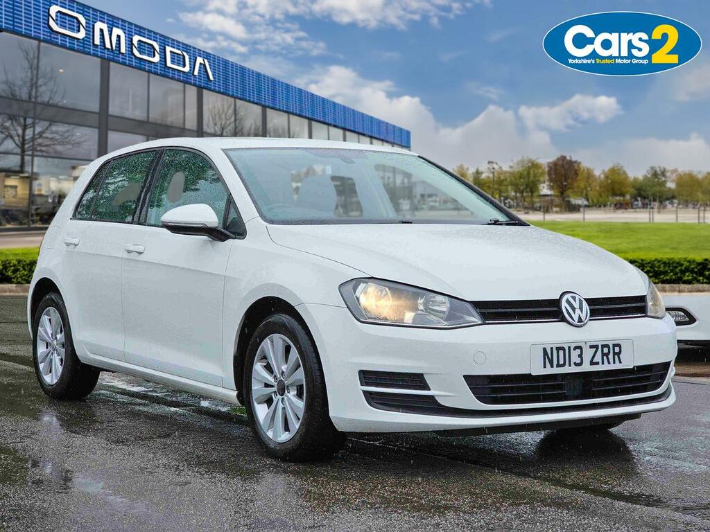 Volkswagen Golf 1.6 Tdi 105 Se ND13ZRR White