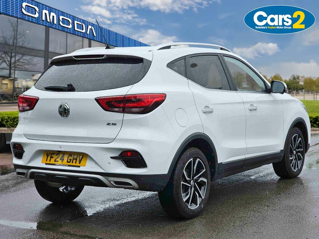 MG ZS 1.5 Vti-tech Exclusive White #3