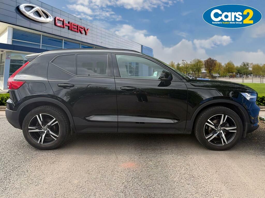 Volvo XC40 1.5 T3 163 R Design Black #2
