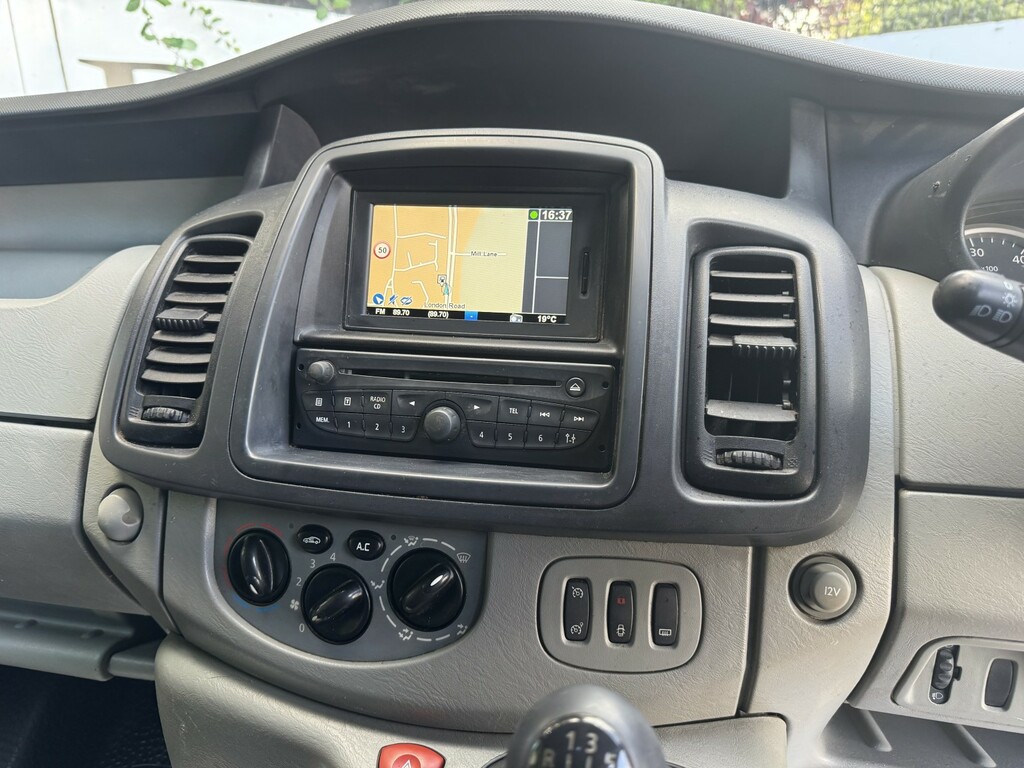 Renault Trafic Trafic Sl27 Sport Dci Black #23